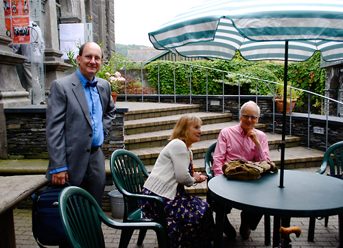 2013 David Tress, Liz Salter, Saul Salter. Glyndwr Award, MOMA Wales